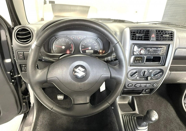 Suzuki Jimny cena 28500 przebieg: 288000, rok produkcji 2010 z Daleszyce małe 379